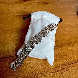 Vintage Silver open-work bracelet from Mexico (925 stamped silver)